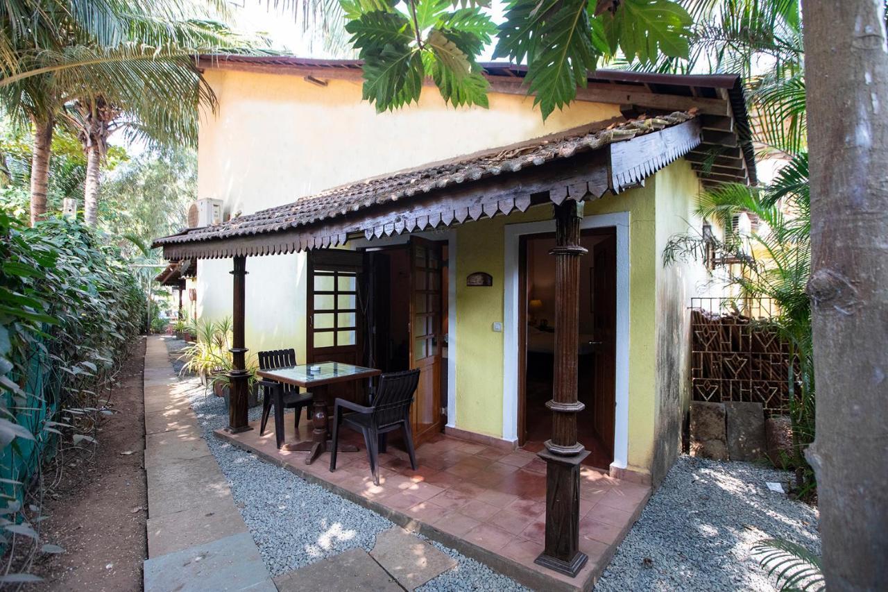Hotel Presa Di Goa - Smith And Appy Managed Calangute Exterior foto