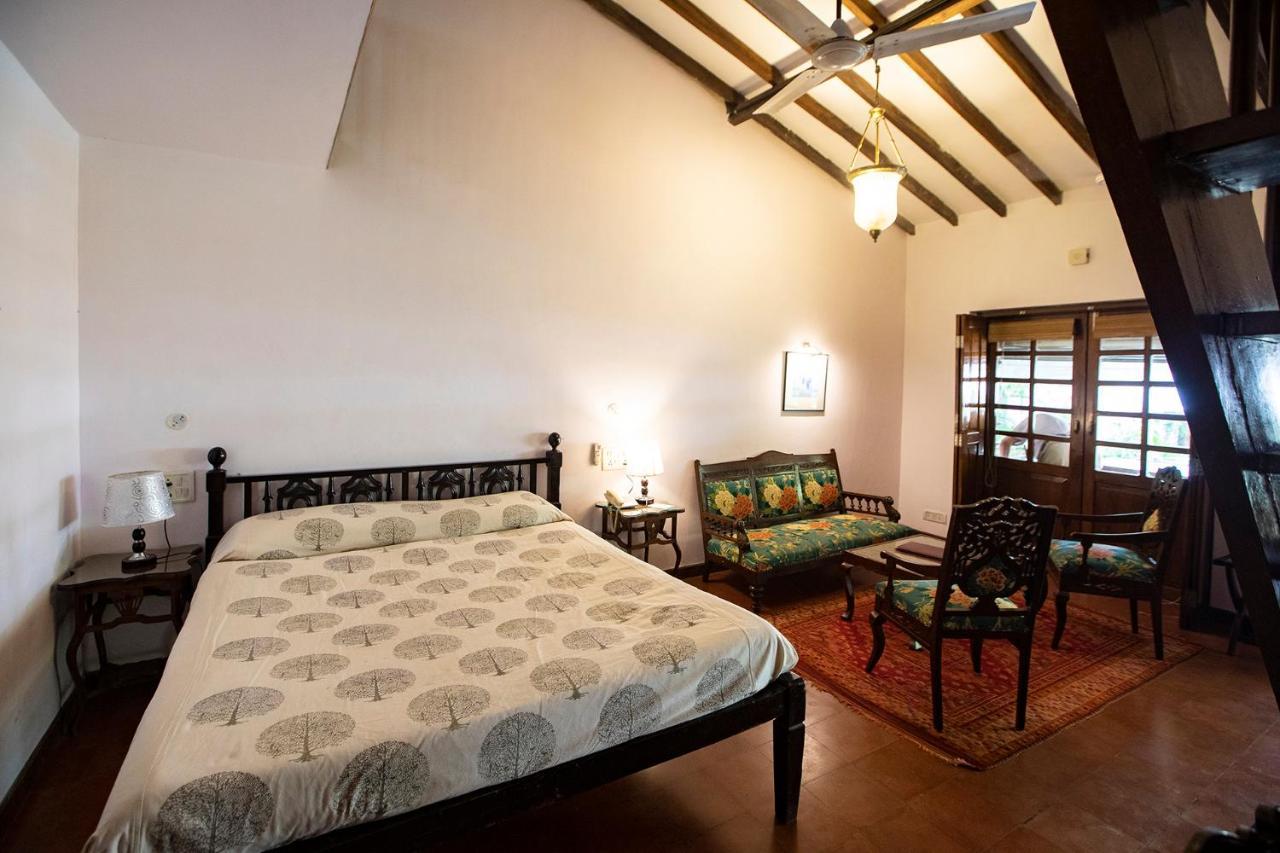 Hotel Presa Di Goa - Smith And Appy Managed Calangute Exterior foto